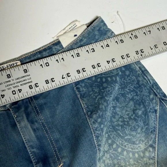 We The Free Free People mermaid Flare Jeans Vintage Blue 31 paisley - Picture 7 of 9